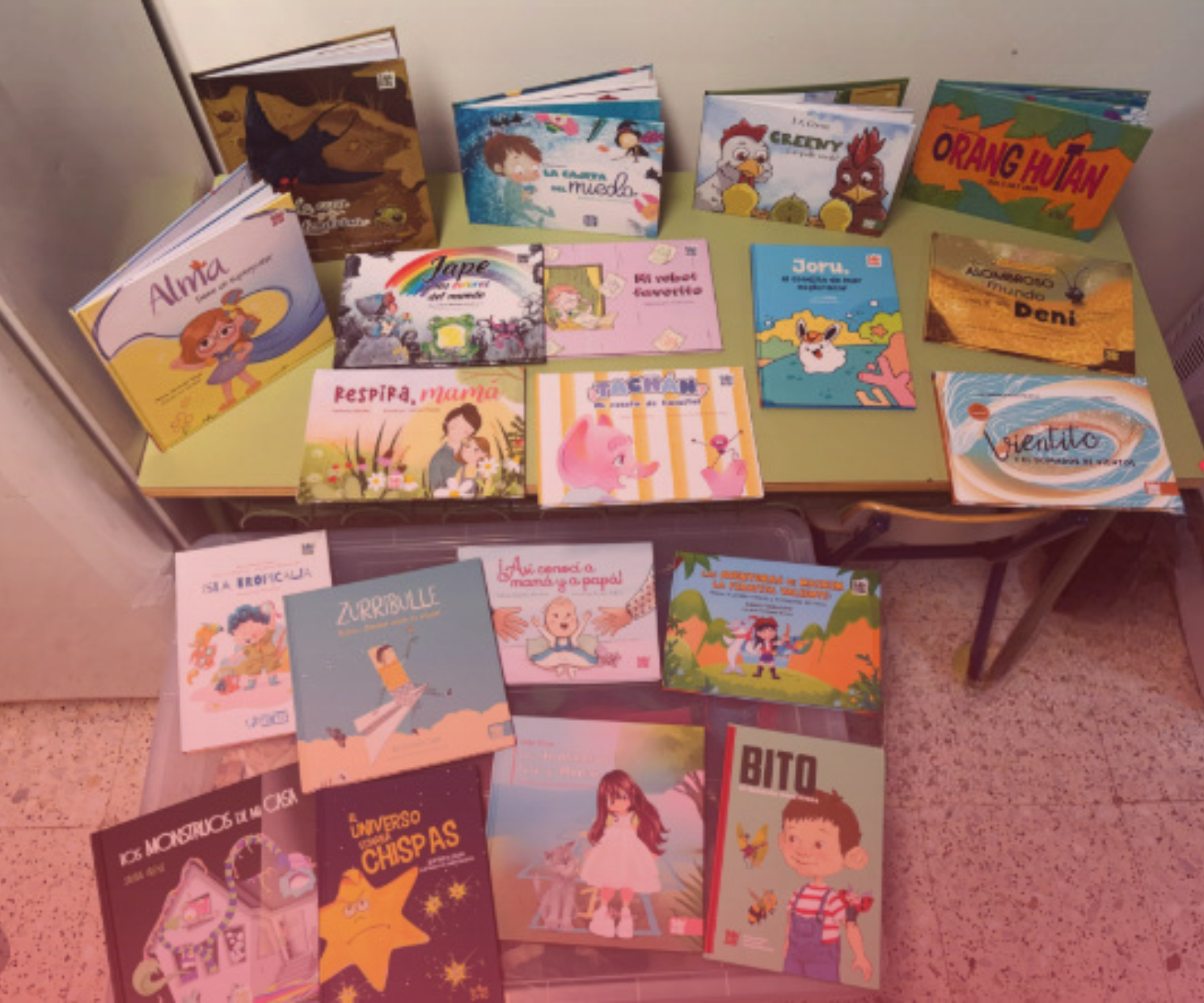 BABIDI-BÚ realiza una nueva donación de libros al CEIP Antonio Machado de Alcobendas con motivo de la vuelta al cole